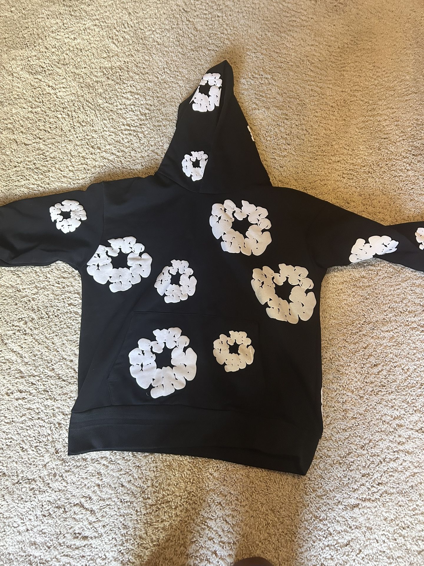 Denim Tears The Cotton Wreath Sweatshirt size small in mens