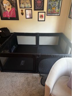Baby jail