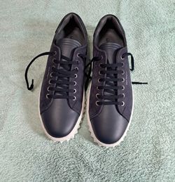 1new pair and one used