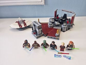 Lego Star Wars Palpatine's Arrest #9526 99% Complete w/ All Minifigs