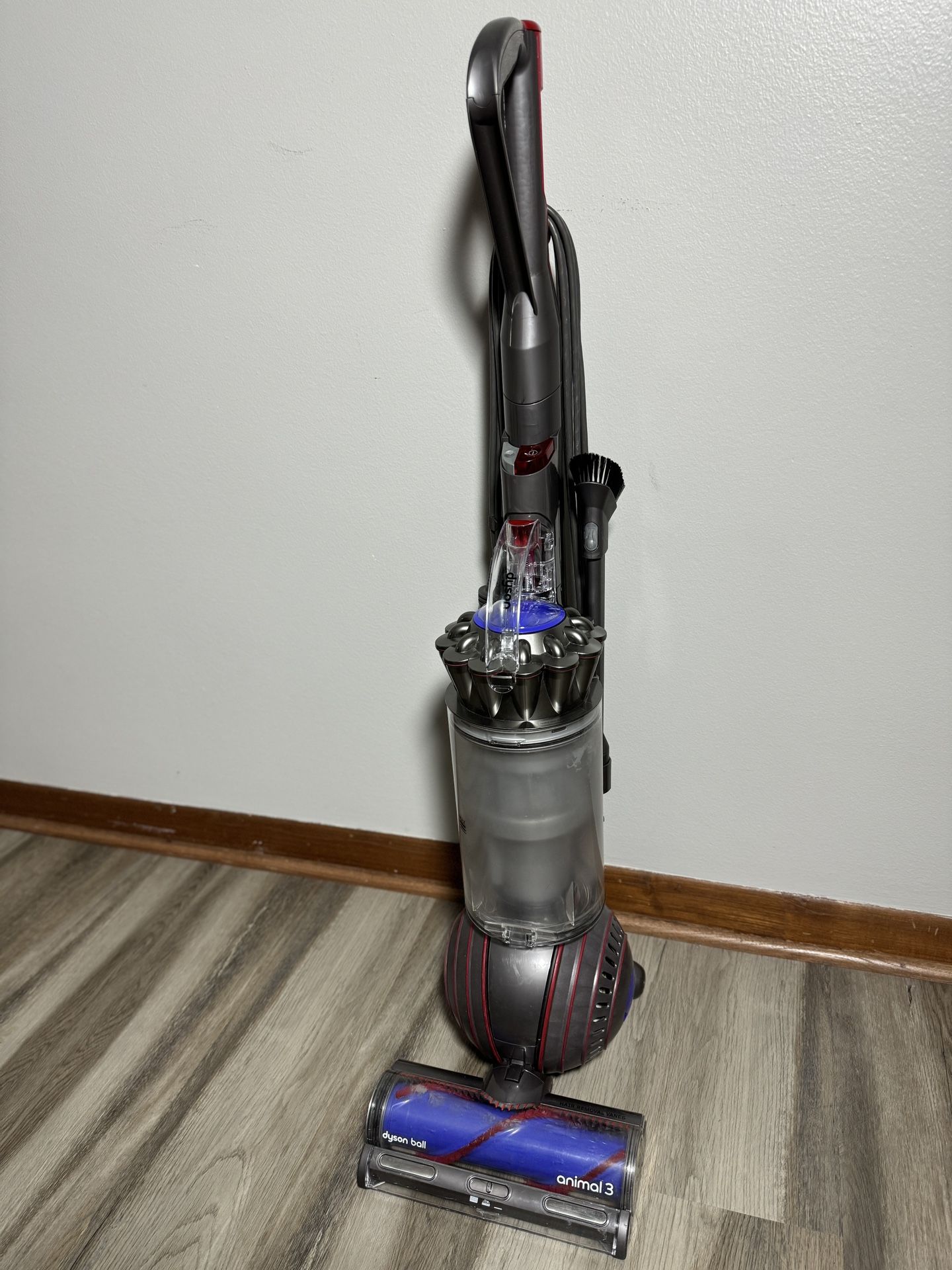 Dyson Ball Animal 3 Upright Vacuum Cleaner - Powerful Pet Hair Removal, Nickel