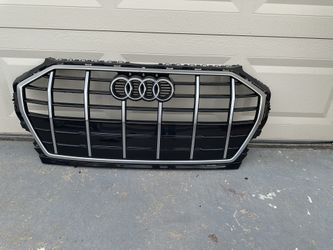 Audi Q5 Grill 2018 - 2020, Audi Q5 Bumper Grille, OEM ORIGINAL GRILL 