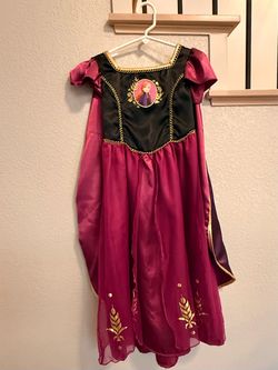 Disney Anna costume/night gown 5-6 yrs old