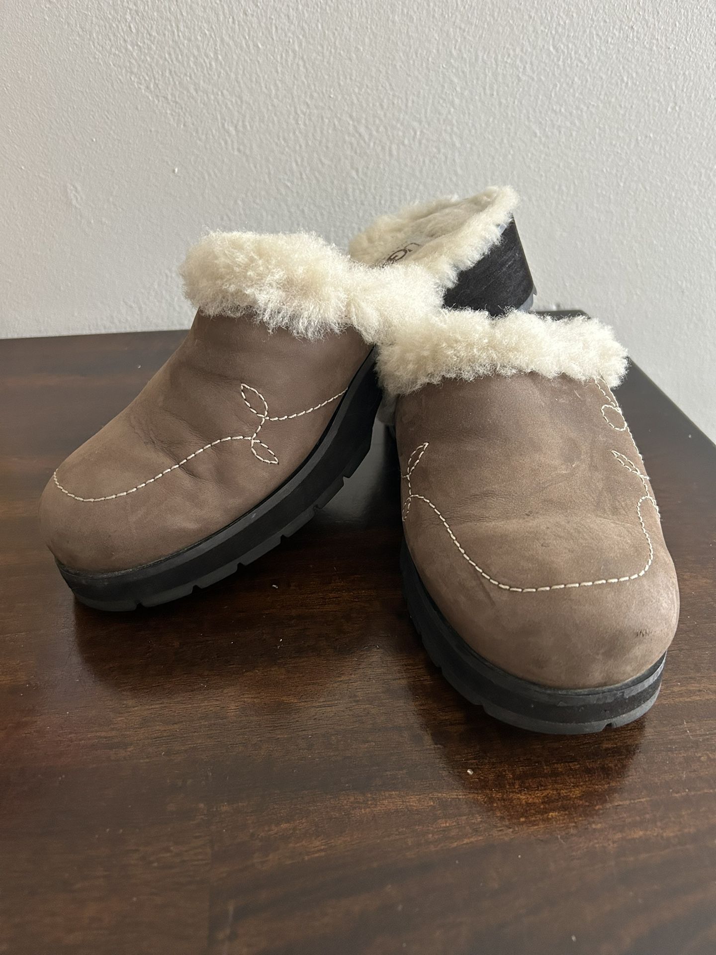 UGG Clogs!