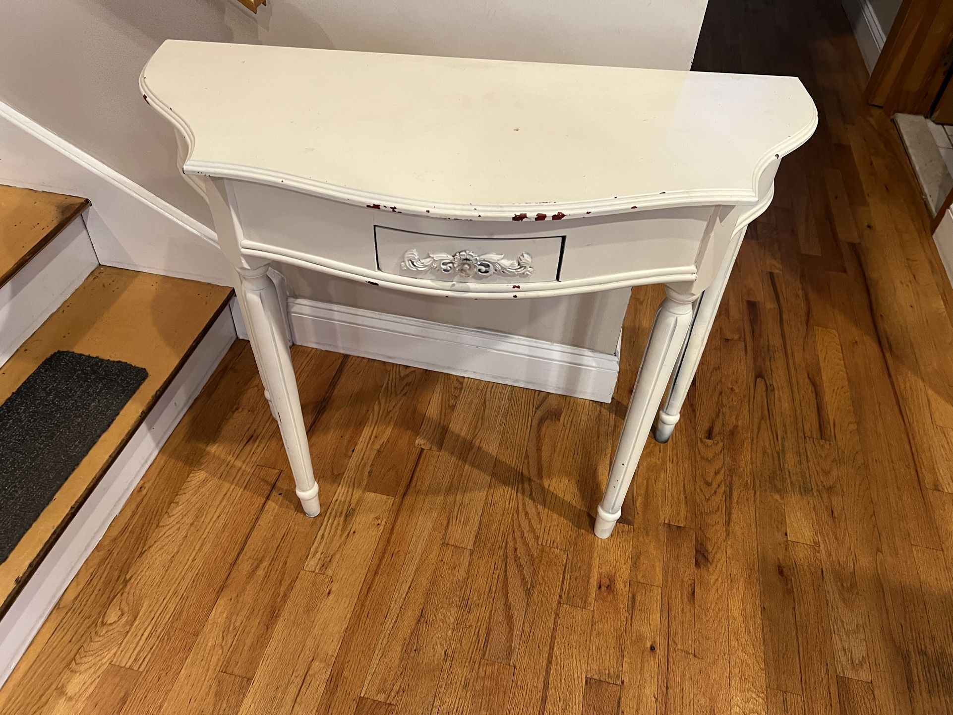 Antique Vanity Table