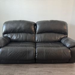Grey Leather Recling sofa 