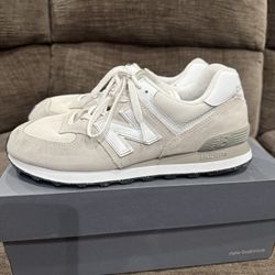 New Balance 574 Size 9.5 Men’s 