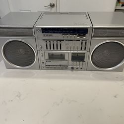Sanyo C5 Boombox  1980s 
