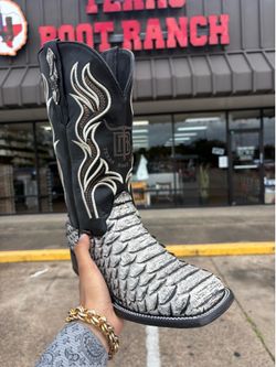 Men’s Boots