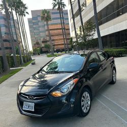 2012 Hyundai Elantra 