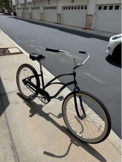 Black Electra Beach Cruiser