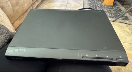 Sony CD/DVD Player with Remote