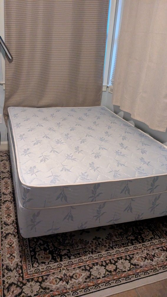 Free Full Size Mattress And Box Spring