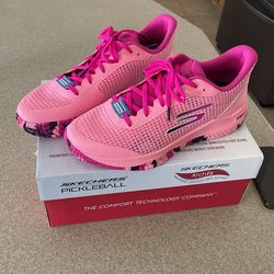 Men’s Skechers Pickle Ball Shoes