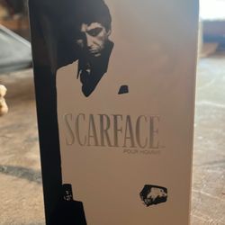 OFFICIAL UNIVERSAL SCARFACE COLOGNE