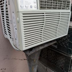 8000 BTU A/CÂ