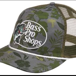  Floral/Dark Green Camo Bass Pro Shop Trucker Hat