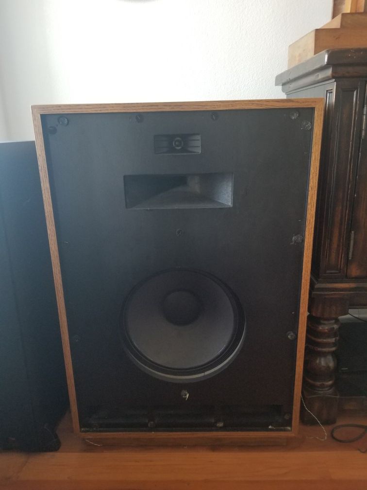 Klipsch Cornwall II speakers