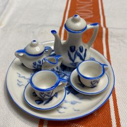 Mini 8 Piece Tea Set 