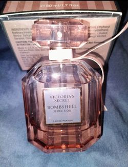 New Victoria secret BOMBSHELL perfume 1.7