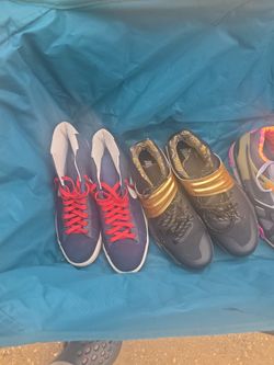 Nike shoes