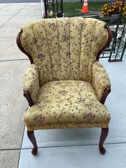 Vintage Living Room Chair
