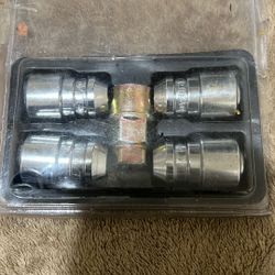 Gorilla Guard Wheel Locks