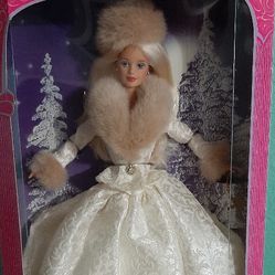 Vintage 1998 Barbie Winter Evening 