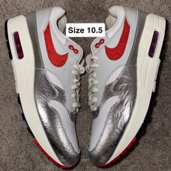 Size 10.5 Nike Air Max 1 New