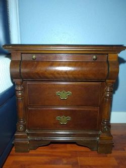 2 Solid Wood Nightstands with real leather tops!