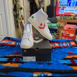 Converse Sneakers 