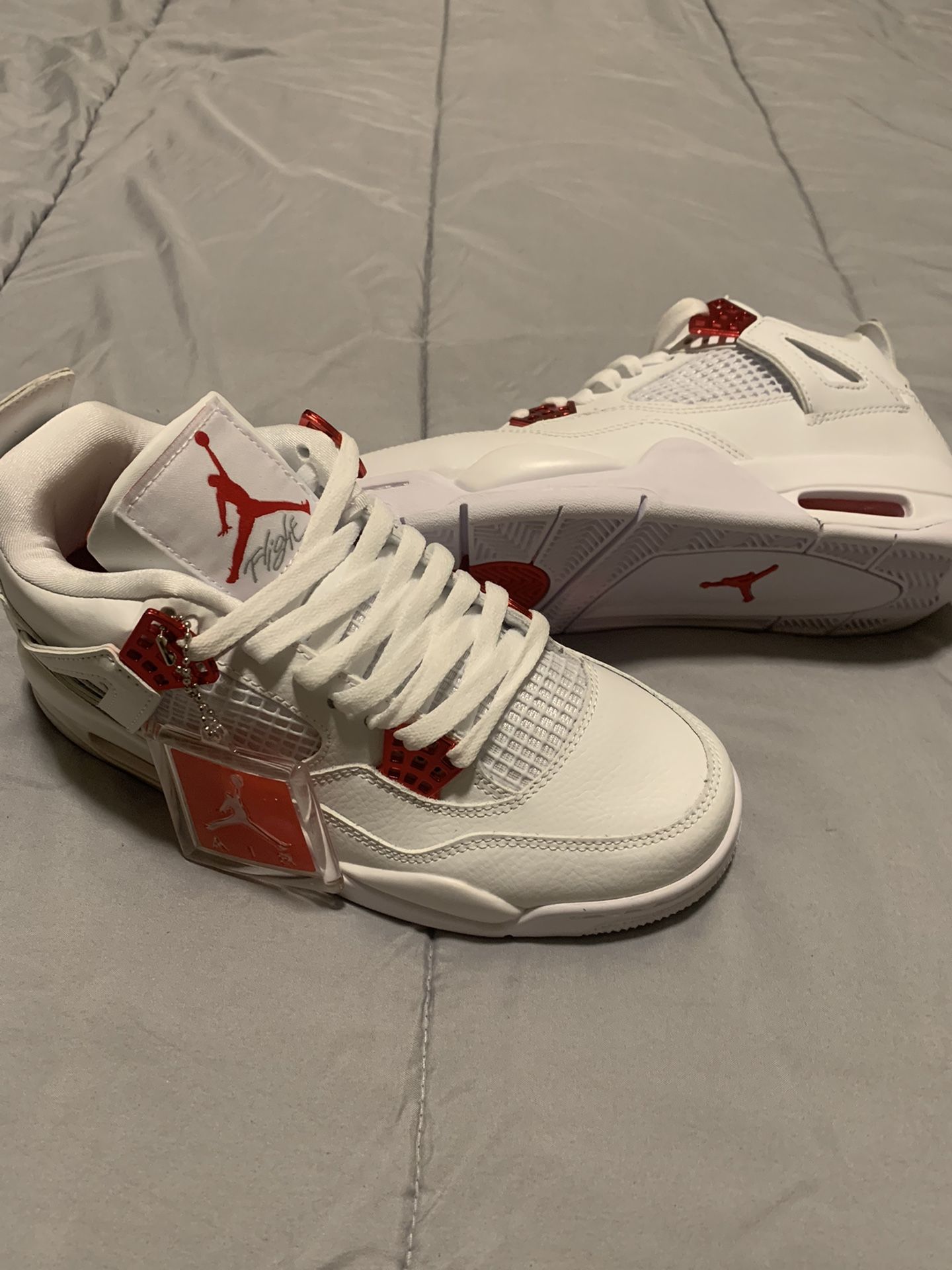 Jordan 4 Retro ‘Metallic Red’ - Size 8M