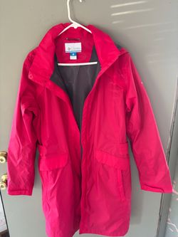 Women’s Columbia size xl red rain coat