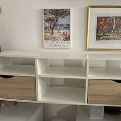 Tv Stand / Living Room Table