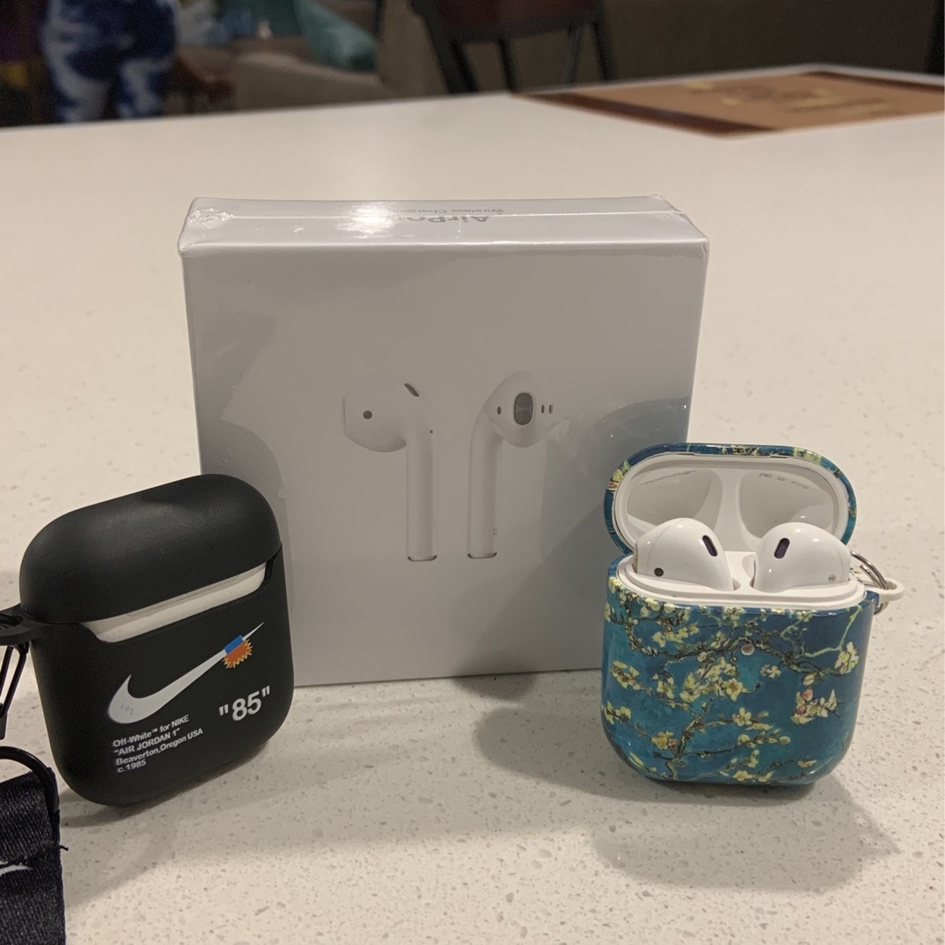 New Apple AirPods