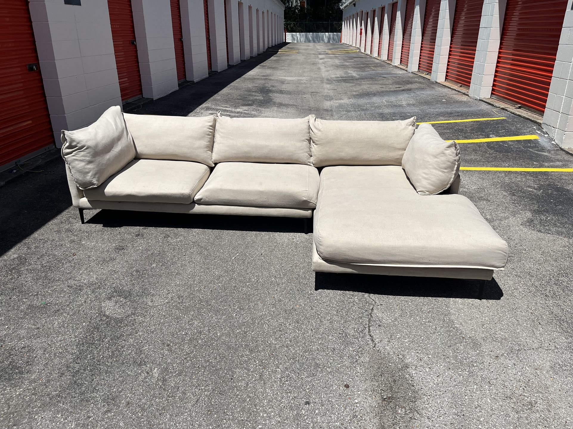 Beautiful White Modern Sectional!