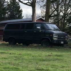 Chevy Van 
