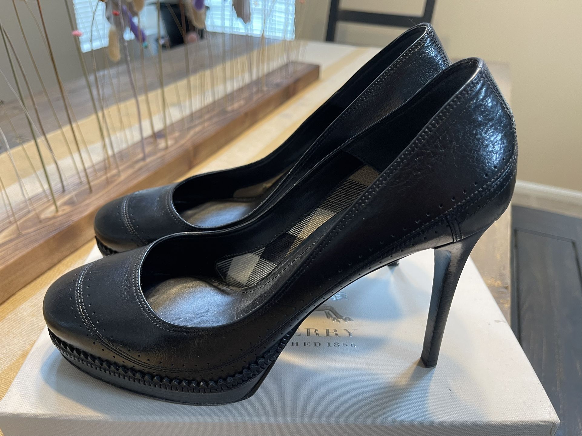 Burberry Pumps