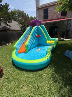 Bounce waters slide
