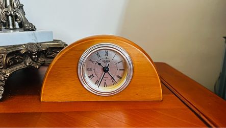 Helbros Wooden Mantel Clock. Help to deliver local