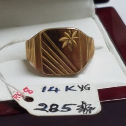 14k Yellow Gold Size 8