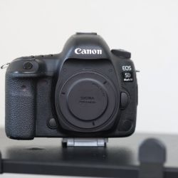 ⚡️🔥 Canon 5D Mark IV — Full Frame 