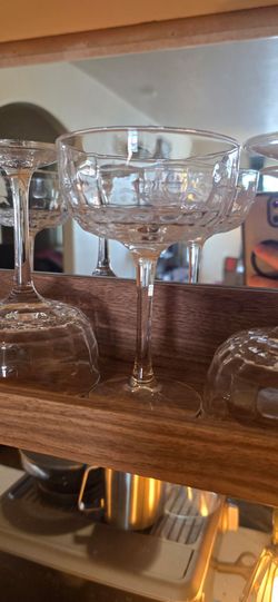 Clear Glass Champagne Coupe Glasses Set