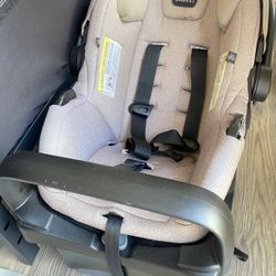 Infant Car seat 