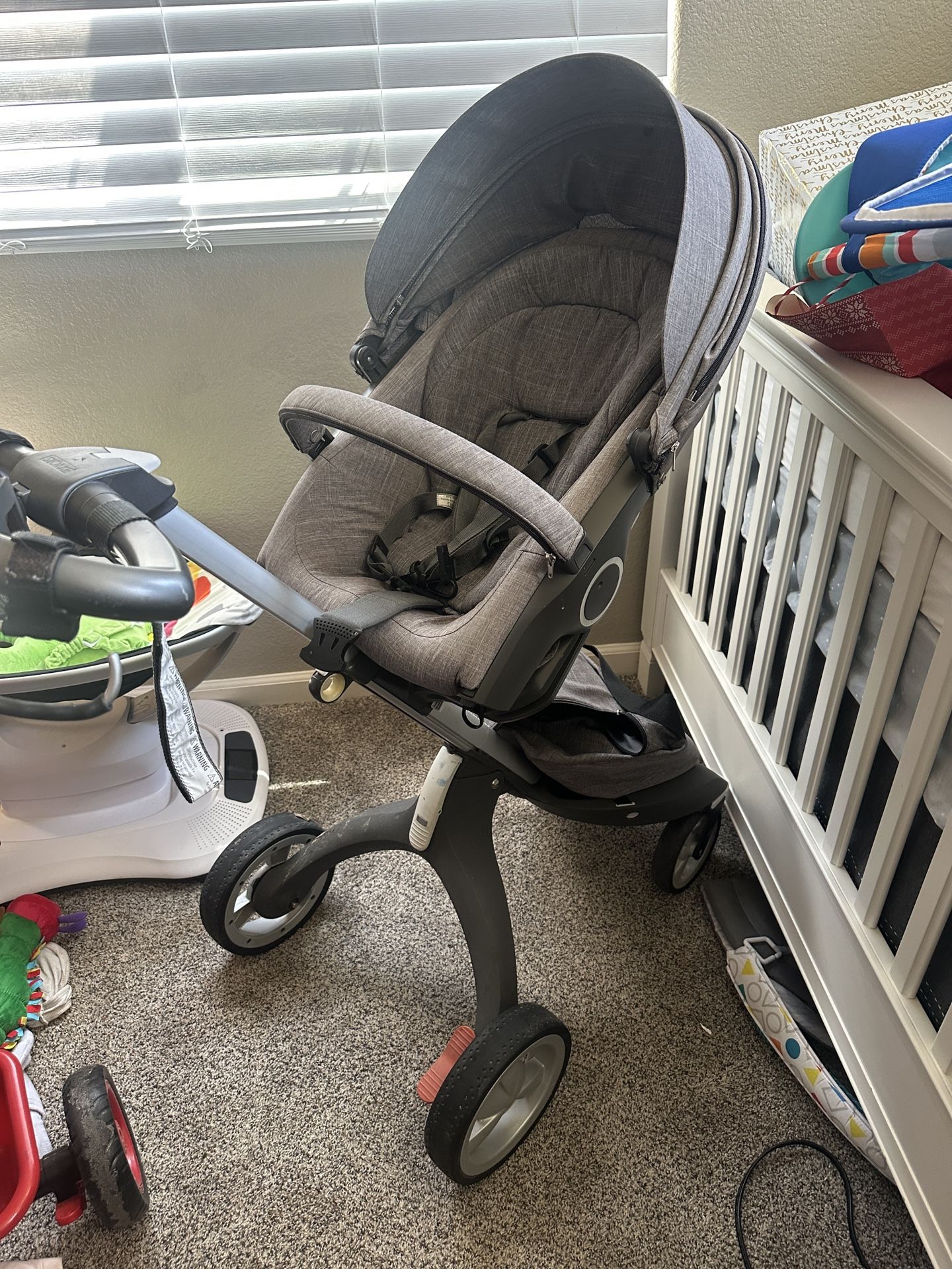 Stokke Xplory Plus The Stokke PIPA by Nuna Infant Car Seat