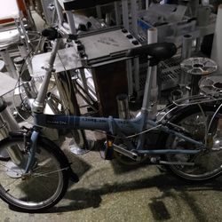 C7088-034 Dahon 7-Speed Folding Bike