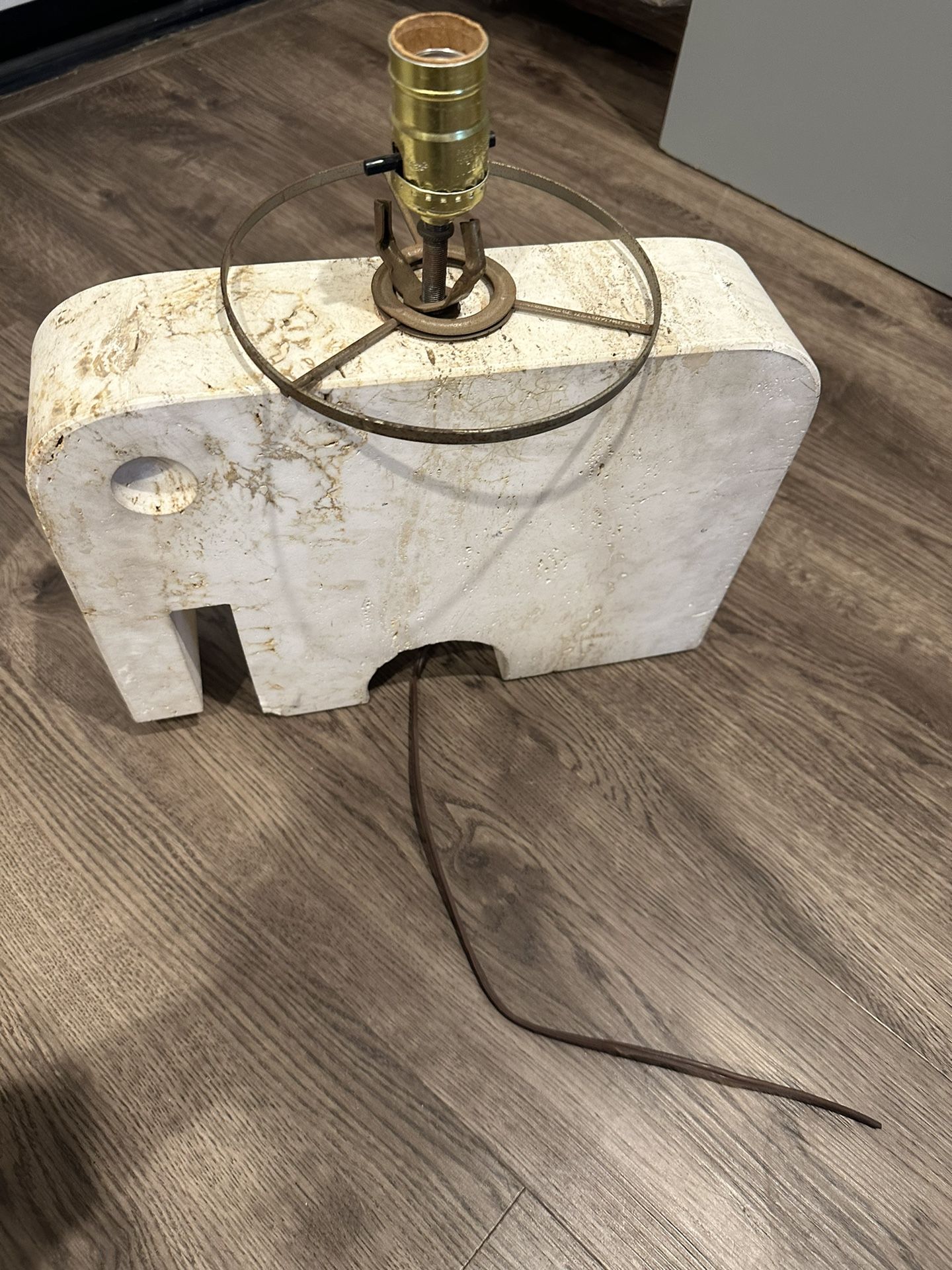 Vintage Italian Travertine Elephant Table Lamp by Mannelli Bros (circa 1970s)