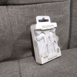 Wired ear buds type usb-C connector, type c headphones