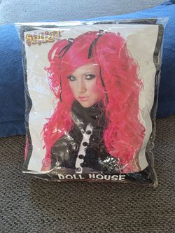 New Doll House Wig costume or Cosplay
