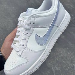 Nike Dunk Low Sail Oxygen Purple Women’s Size  9.5 SPECIAL PRICE DAMAGED BOX